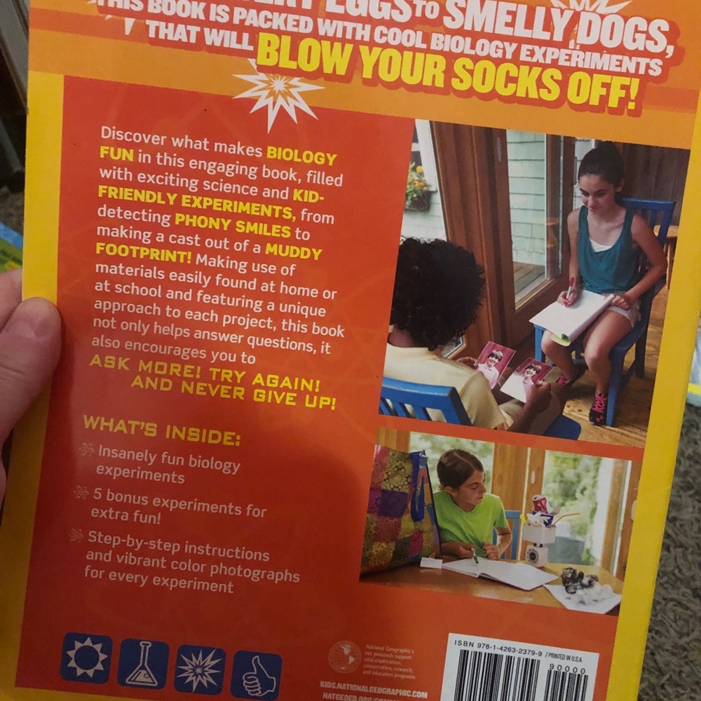 Science Experiment Book Set - Picture 8 of 17